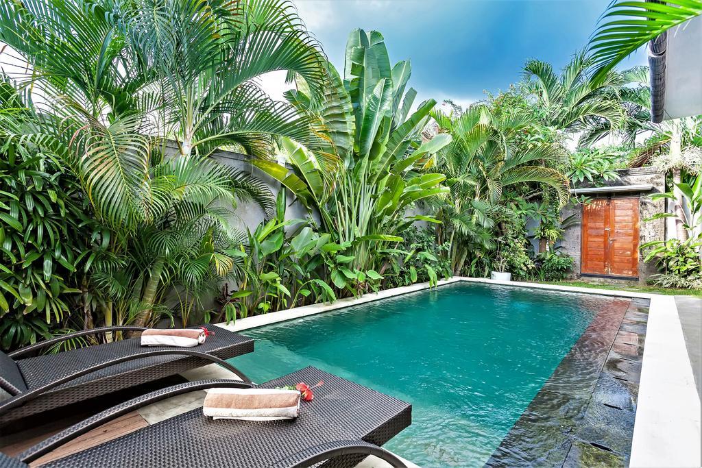 סמיניאק Rumah Indah Villa מראה חיצוני תמונה