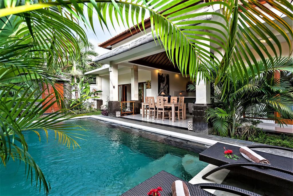 סמיניאק Rumah Indah Villa מראה חיצוני תמונה