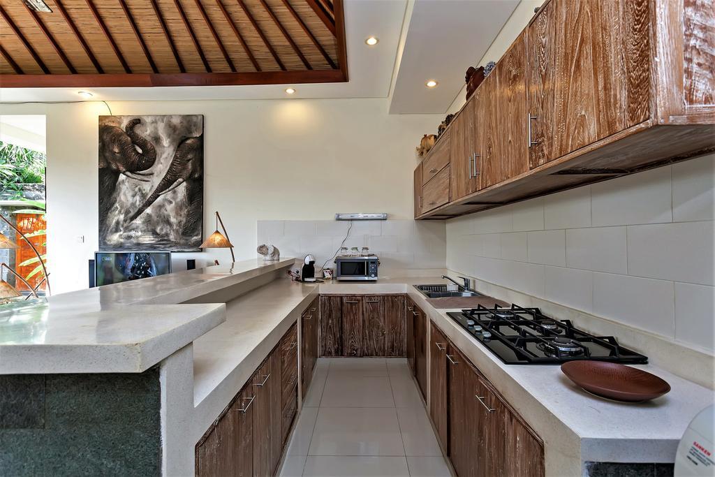 סמיניאק Rumah Indah Villa מראה חיצוני תמונה