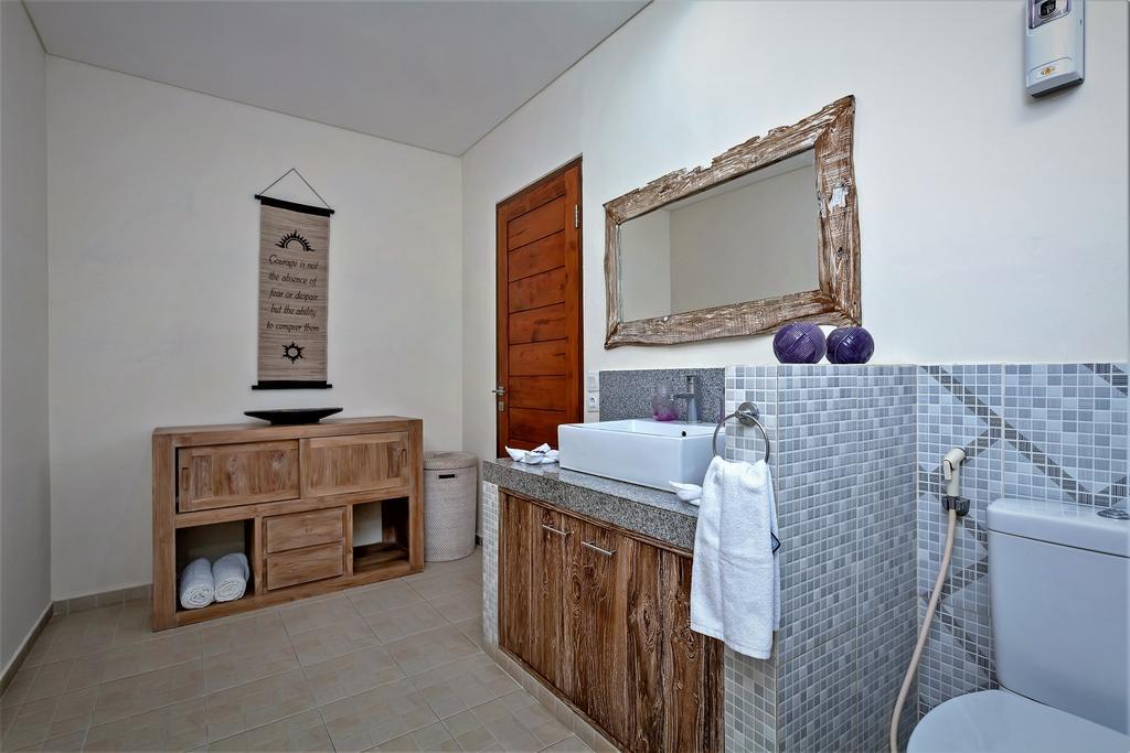 סמיניאק Rumah Indah Villa מראה חיצוני תמונה
