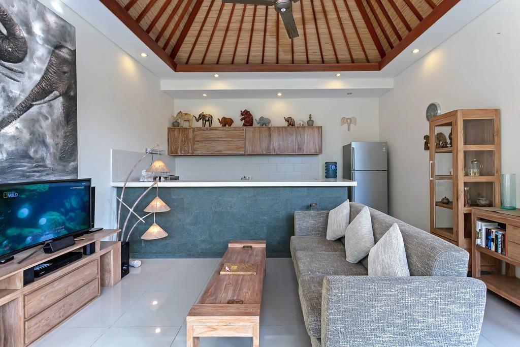סמיניאק Rumah Indah Villa מראה חיצוני תמונה